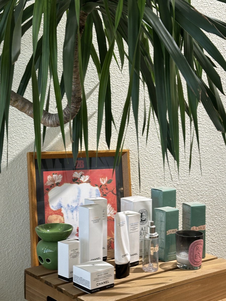 patri_esmi__07d's tweet photo. Check out my new防兰肥牟skincare combo that keeps my skin smooth all day! https://t.co/cQuuGKB1Yh