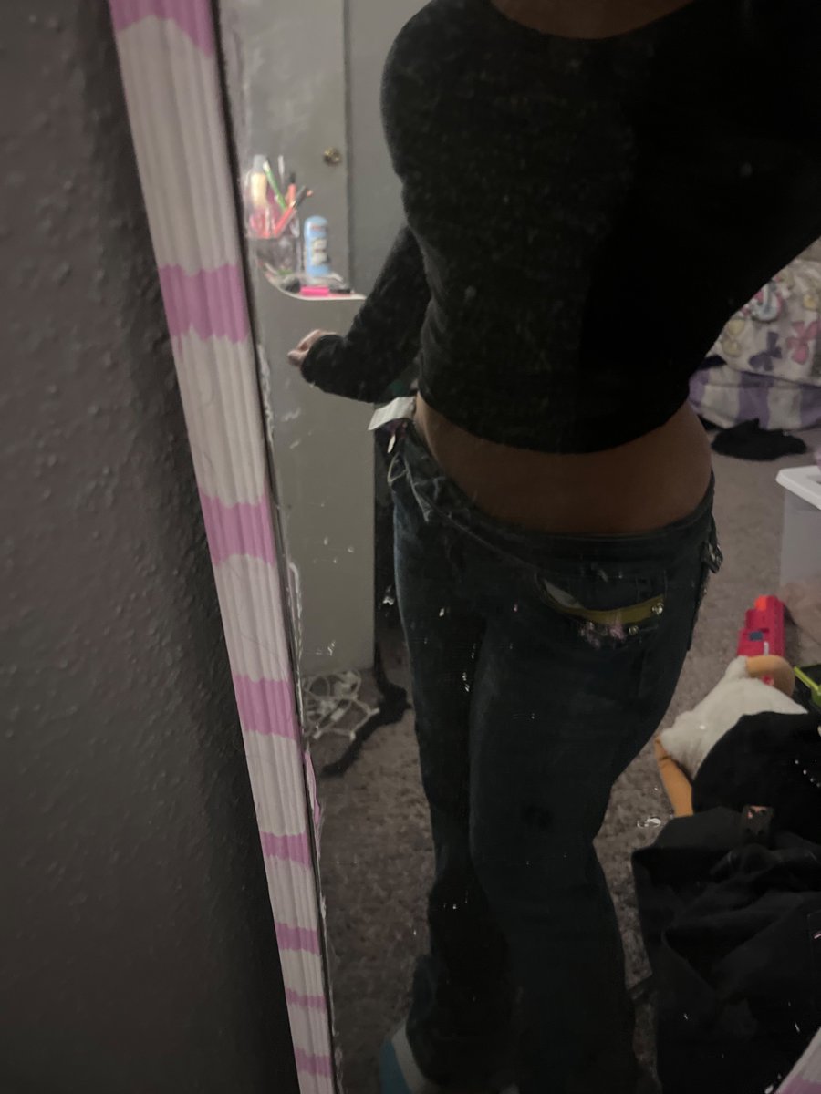 kittysprinklee's tweet photo. hello long time no see #htx #ed #smoke #weed #nic #alt https://t.co/drWBg0OpkW