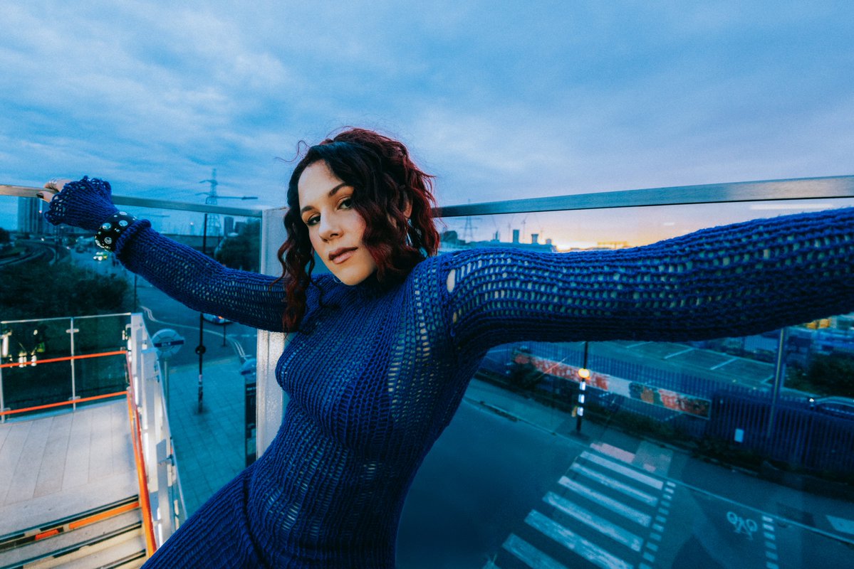 KatyB's tweet photo. An absolute dream to have @CrazyCousinz_  remix Last Day of Summer. I love how he’s totally flipped it into something more sultry with that classic iconic sound we all love him for, it’s out now Enjoy!☀️ https://t.co/U4lkCXqnzf