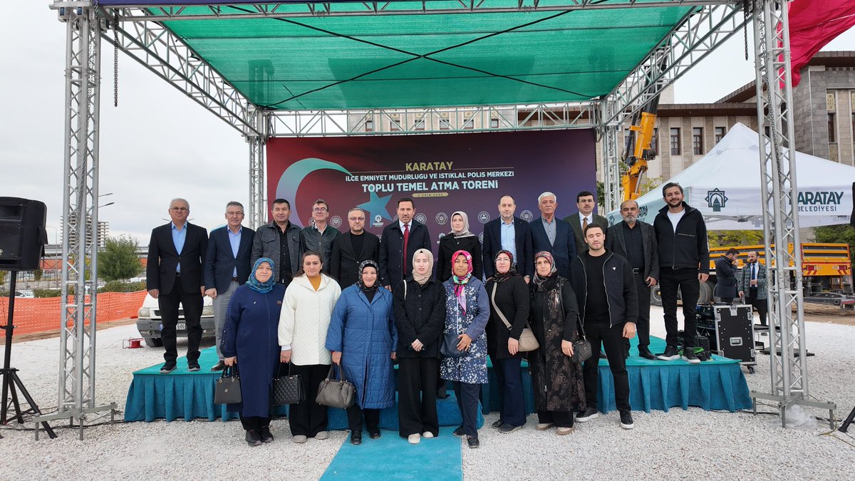 akparti_karatay's tweet photo. İçişleri Bakanlığımız, Konya Valiliğimiz, İl Emniyet Müdürlüğümüz ve Karatay Belediyemizin iş birliğiyle hayata geçirilen Karatay İlçe Emniyet Müdürlüğü ve İstiklal Polis Merkezi’nin temel atma törenine, İlçe Başkanımız Akif Demirci ve teşkilat mensuplarımızla birlikte katılım sağladık.

Hemşehrilerimizin huzur ve güvenliği için gece gündüz fedakârca görev yapan emniyet teşkilatımıza daha modern ve nitelikli çalışma imkânları sunacak bu önemli yatırımın Karatay’ımıza hayırlı olmasını diliyoruz.

Bu kıymetli yatırımın hayata geçirilmesinde emeği ve katkısı bulunan tüm kurumlarımıza ve herkese teşekkür ediyor, ilçemize değer katacak projelerin artarak devam etmesini temenni ediyoruz.

Güvenli Karatay, güçlü yarınlar! 

@mhakanozer 
@avakifdemirci 
@hkilca 
@u_ibrahim_altay 
@akkadinkaratay 
@akgenclikaratay