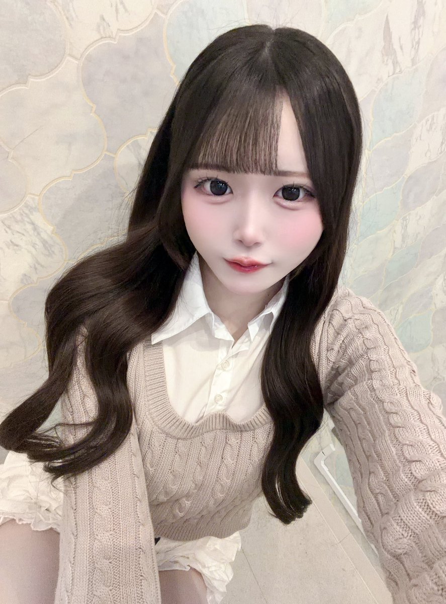antl_anon's tweet photo. きみ以外で幸せなれっこないもん https://t.co/2bhhuRwkKd