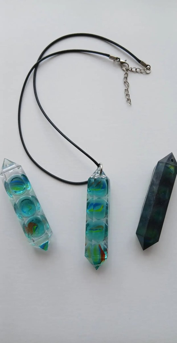 Kanjoor0's tweet photo. @QhuwaKrafts @WanjiruOfQ Bano Keychains from 800 to KES.600

Bano Pendant Necklaces from 999 to KES.800

(Pick &amp; Pay ready as on image-you can order in any other color too)

All discounts for these or orders made for these, run from 2nd Oct-10th Oct 2026 

+254751610909 (Airtel Money+Enquiries) https://t.co/FL3bSFM1x9