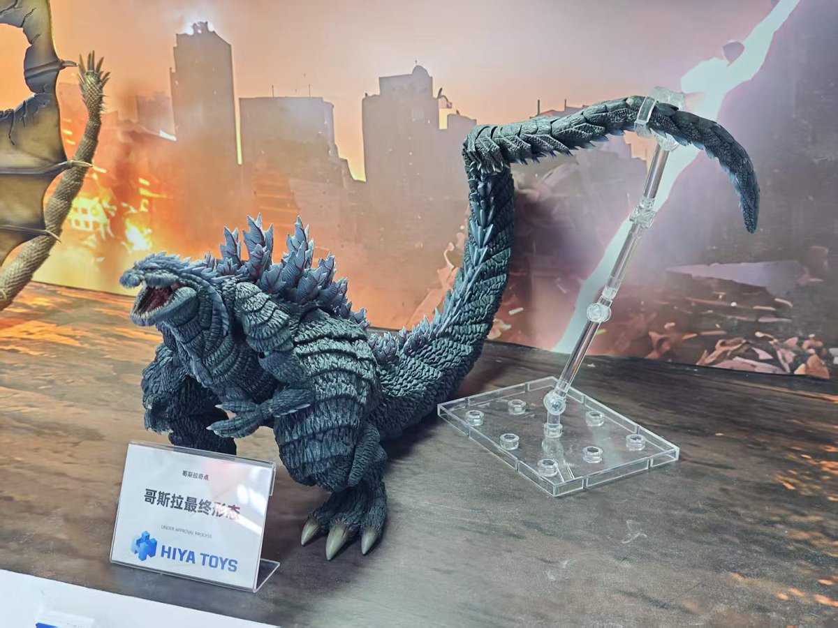 MFS314's tweet photo. WF 2026 Hiya Toys Godzilla exhibit https://t.co/1SuDWNoumC