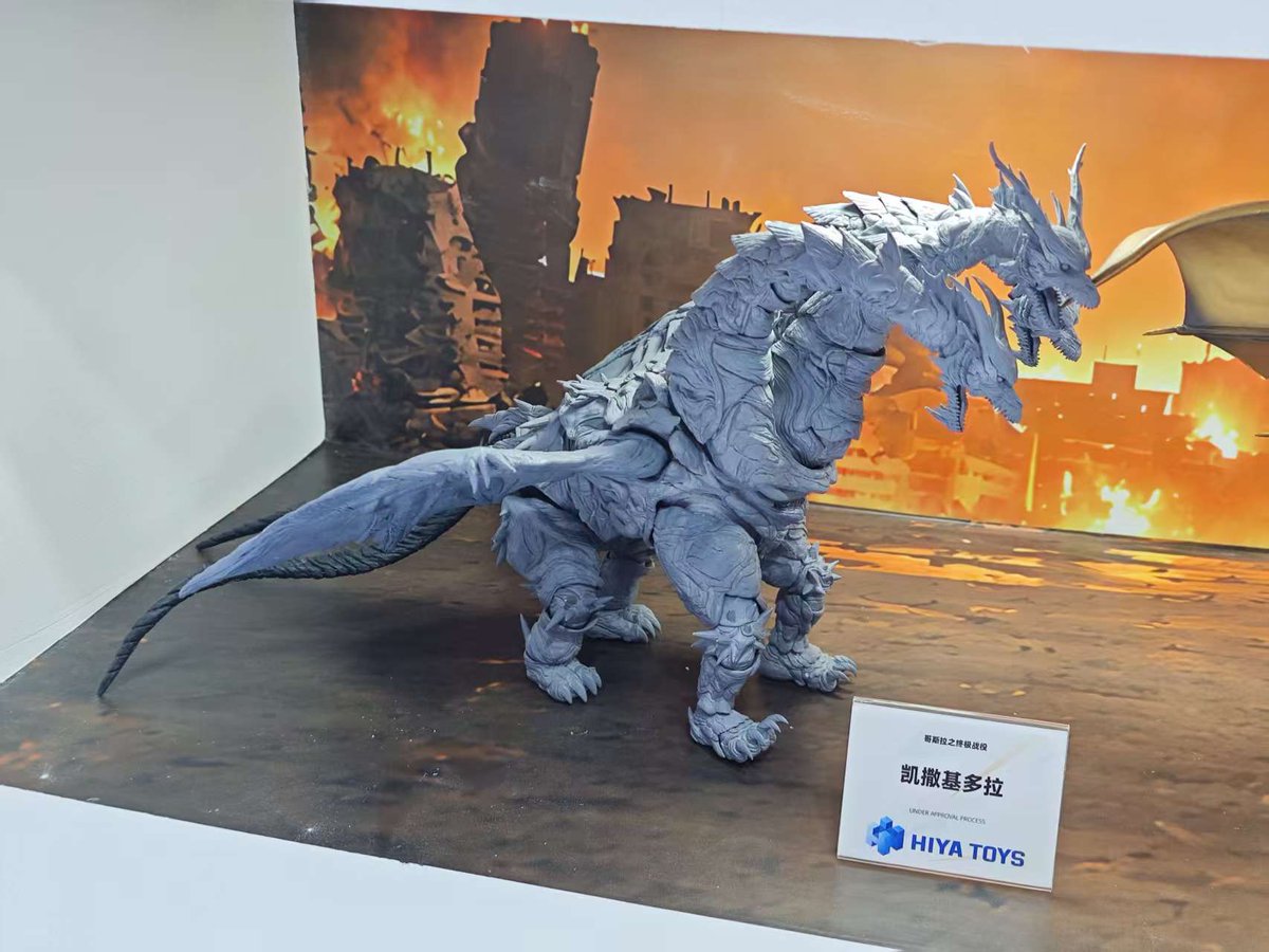 MFS314's tweet photo. WF 2026 Hiya Toys Godzilla exhibit https://t.co/1SuDWNoumC