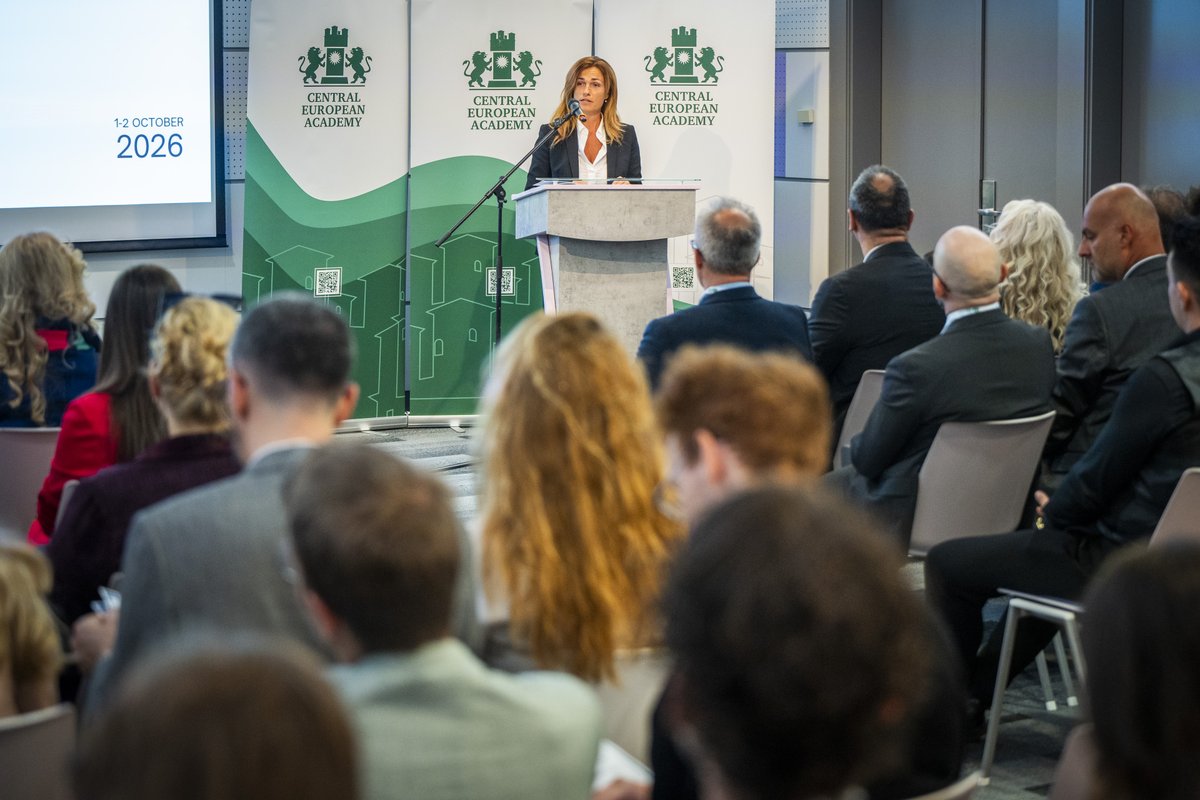 Centraleuropea's tweet photo. 🎓🌍 The 5th Annual Scientific Conference has officially commenced on 1 October! 🌍🎓

The Central European Academy’s fifth Annual Scientific Conference has once again brought together outstanding young researchers and legal scholars from across the Central European region. https://t.co/0C1Wwemnd3