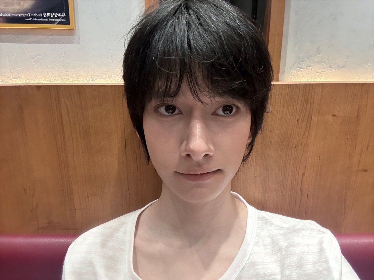 _atdpark's tweet photo. ตอนเด็กๆไม่ค่อยชอบที่ตัวเองตาโต อยากตาตี่ๆ ตอนนี้เริ่มชอบและะ https://t.co/iNbCSwpmCq