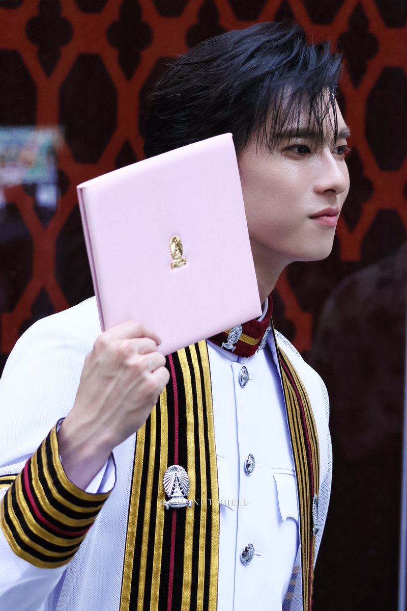 shellofcoco's tweet photo. #PoohGraduationDay 
#ppoohkt @ppoohkt 

soooo proud of u🥹 https://t.co/6Y9eqnWO6L