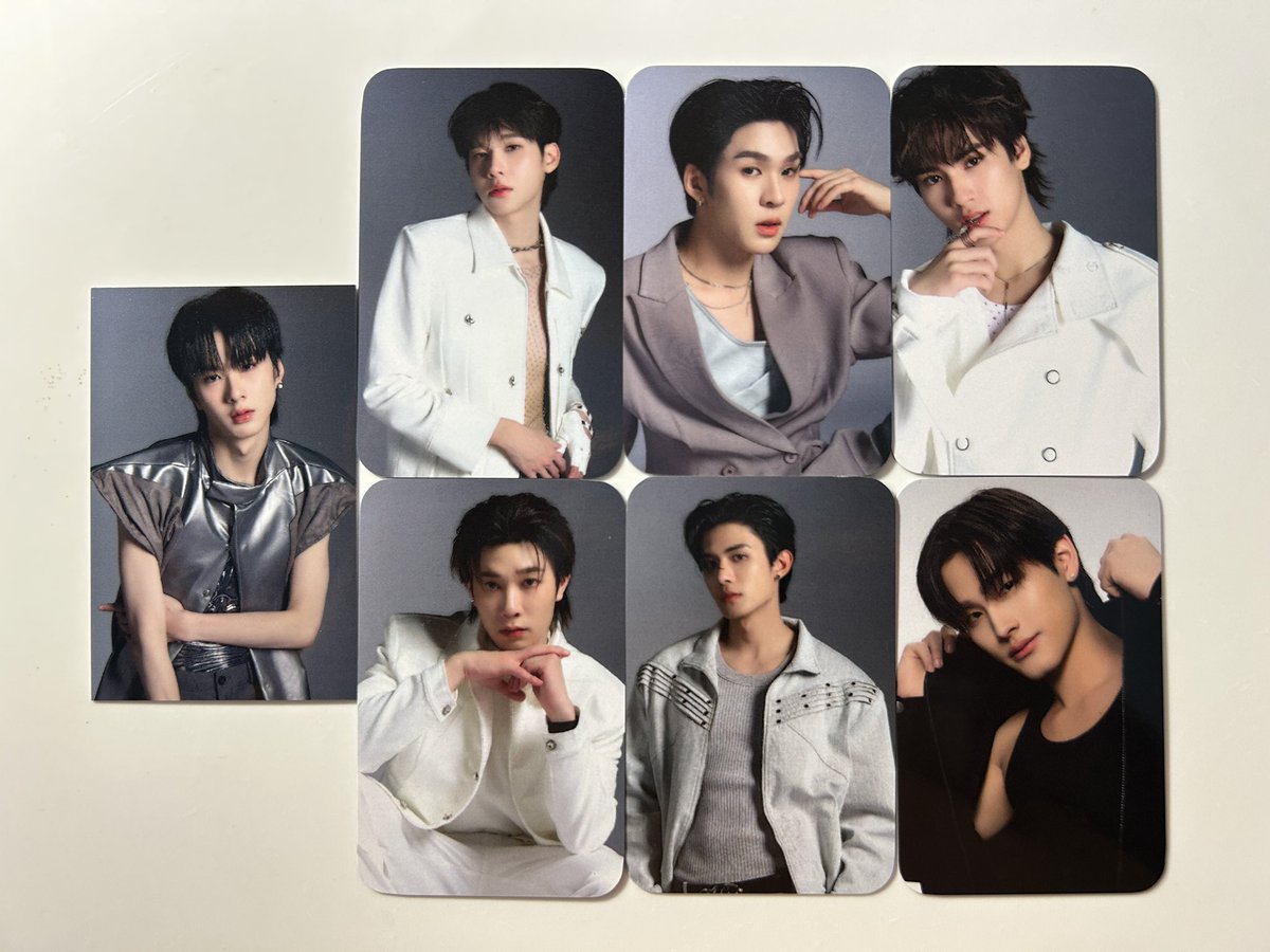 LLittleGinaa's tweet photo. (พร้อมส่ง) การ์ด Dmdland3
🤍 ใบละ 60 บาท
🧡 ส่งฟรี
🤍 สนใจ dm ka.
#LandOfFusionMerch
#ตลาดนัดdmd #ตลาดนัดดมด https://t.co/LM0eJUG5Ba
