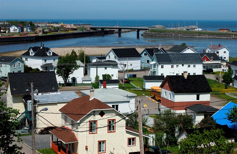 eugmoyen's tweet photo. @CDNprojections Matane is a very pretty town https://t.co/WpBir4yEE5