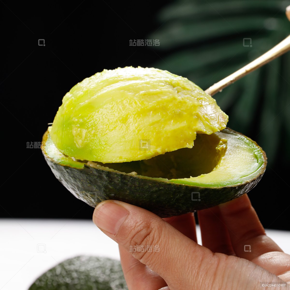 CandisCopljt's tweet photo. Probé el aguacate orgánico de mercado local: cremoso, sin amargor y con un precio genial! Perfecto para tostadas del desayuno.， https://t.co/oCXzTSzFqa