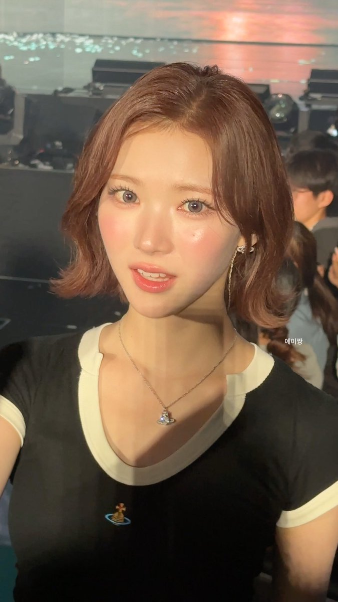 imnotachan's tweet photo. 261002 #지우 無加工で素カメラなのにこれ… https://t.co/e7vJ9OYiOO