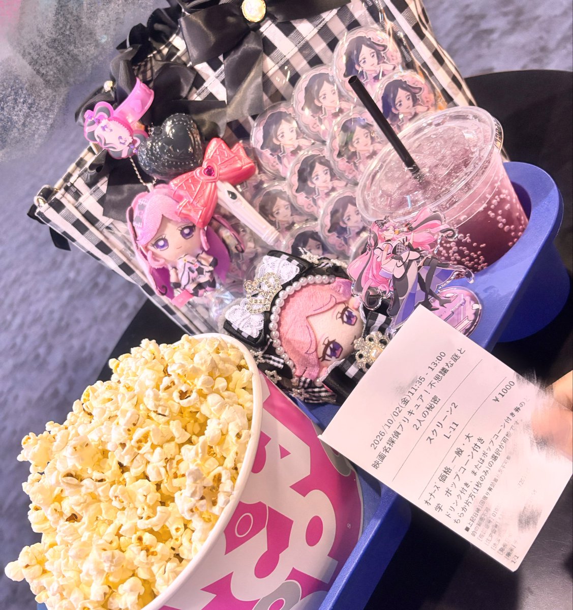Vani__1o's tweet photo. 映画観てきた（՞>⩊<՞）！！
キッスさんどことってもビジュ良すぎて
大好きが溢れたт т♡ https://t.co/26oSB19s31