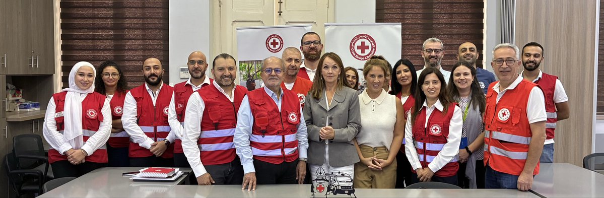 DKAmbLebanon's tweet photo. Honoured to visit @RedCrossLebanon and Secretary General Kettaneh and colleagues. Deeply impressed by their lifesaving work – and proud that 🇩🇰 and @danskrodekors is a partner. Heartfelt condolences for the colleagues lost and facilities destroyed in SouthLebanon #IHL #NotATarget https://t.co/AbLLLnYRdg
