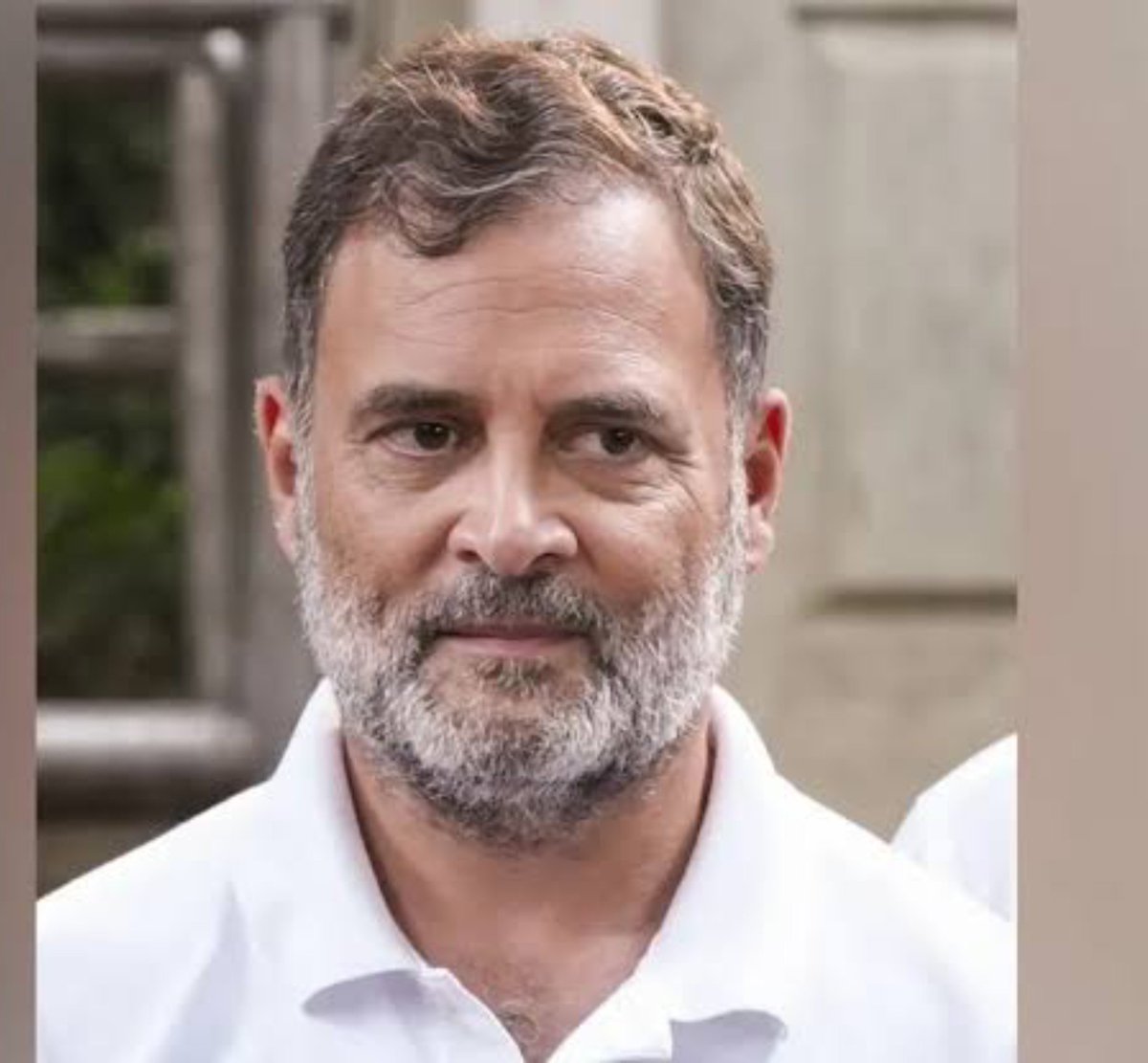 visvabhara27931's tweet photo. राहुल गांधीचे  भाजपशी लाख मतभेद असतील.. 

पण आज Smit Machchhar जखमी आहेत.. त्यांनी 174 नागरिकांचे प्राण वाचवले आज जग त्यांच्या पाठीशी उभे आहे..

याने त्यांच समर्थन सोडा यावर एक पोस्ट सुद्धा केली नाही...

हा परदेश पुरस्कृत व्यक्ती आहे याला भारताशी काही देणं घेण नाहीये... https://t.co/gmd2R9GzKi