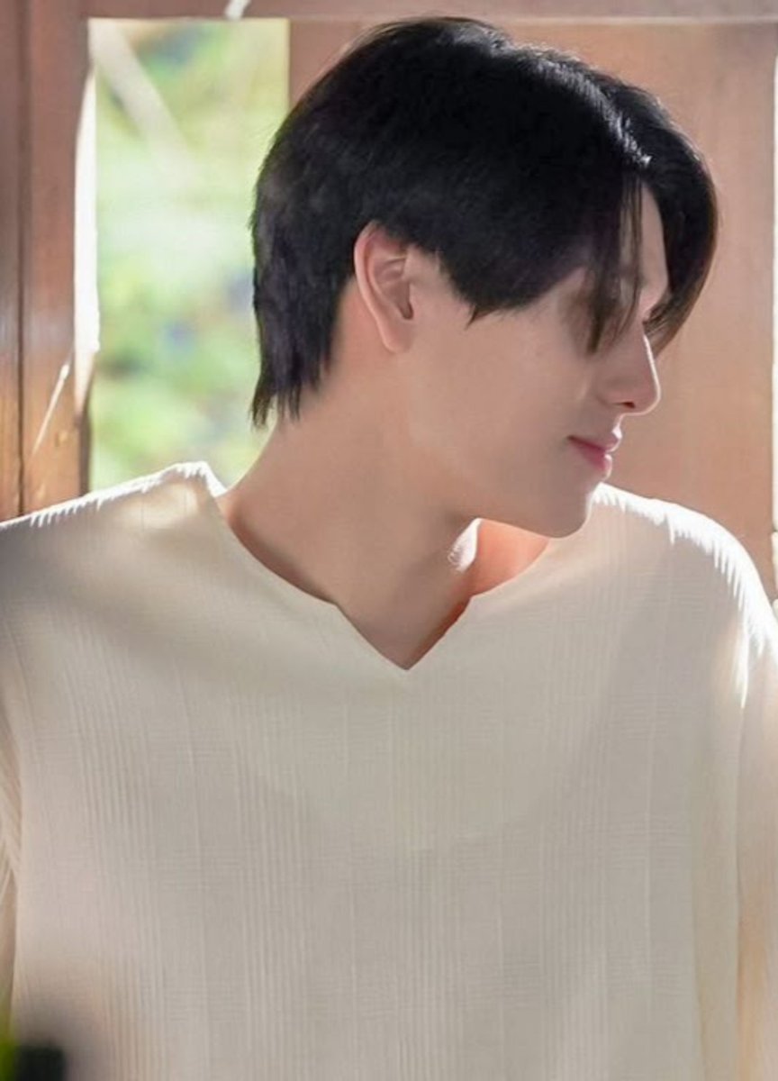 muse7essence's tweet photo. “can we go..”                     “yes, dear”
“can we buy..”
“can we visit..”
“can we eat..”
“can we kiss..” https://t.co/Vm76pZazJI