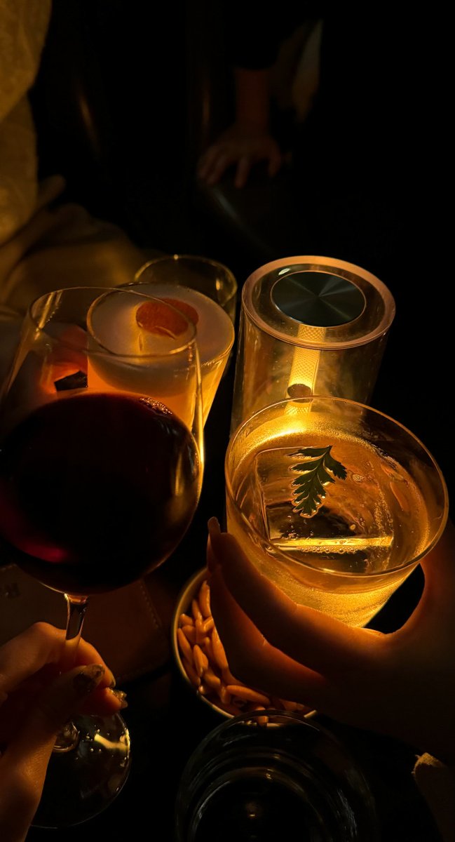 squik045391v1's tweet photo. The scar on my arm, the wine in my hand, my quiet joy in this small moment. https://t.co/HVJQFqCxk1