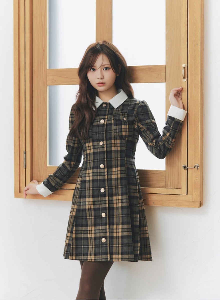 h4n4cha2's tweet photo. どのコーデも似合いすぎててやばいって
１枚目のクラシカルな服装も可愛いし、２枚目はお姉さん感たっぷりで最高すぎるよ🫶
３枚目のコーデ心なしか劇薬中毒の研究員衣装を感じるのは自分だけですか？ https://t.co/msQJl1xA0B