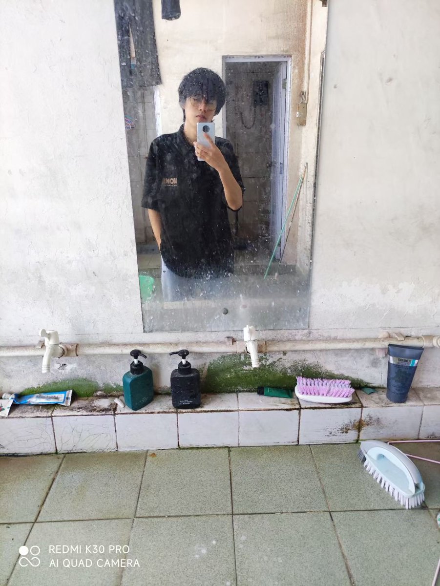 User_akongbai's tweet photo. 每天都消极悲观 https://t.co/CZMZP1o2s9