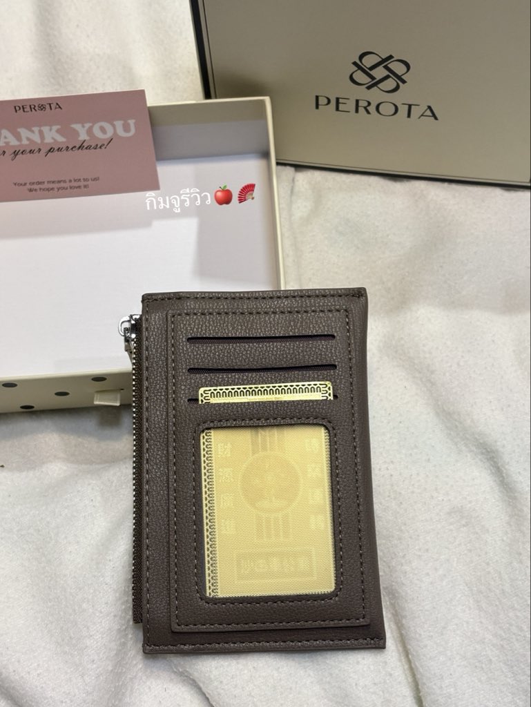 goodykim888's tweet photo. PEROTA รุ่น Bailey Card Holder น่ารักเกินอะ 😭🩵✨🫶🏼
ตอนแรกเข้าไปส่องเฉยๆ สรุปกดซื้อมาละ 5555 ใบเล็ก มินิมอล พกง่ายมาก ใครกำลังหาที่ใส่บัตร,เงินแบบไม่ใหญ่มาก ลองมาดูได้นะคะ 👀💖💸👛
📍https://t.co/IQimB9SJst

#shopeeaffiliate #ป้ายยา #ดีบอกต่อ #กระเป๋า #กระเป๋าสตางค์ #Perota https://t.co/Mhtx41wGAb