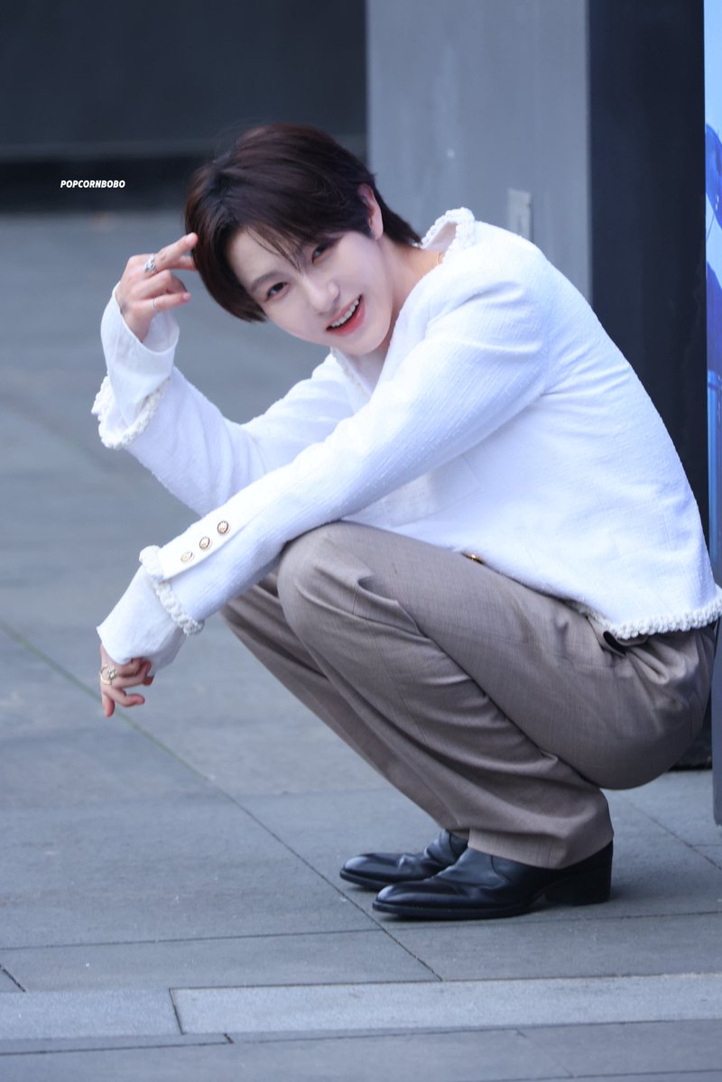 POPCORNBOBO323's tweet photo. 261002 #RENJUN #런쥔 

PABO MEOW MEOW ₍ᐢ⸝⸝› ‹⸝⸝ᐢ₎ https://t.co/4c4nUszIh8