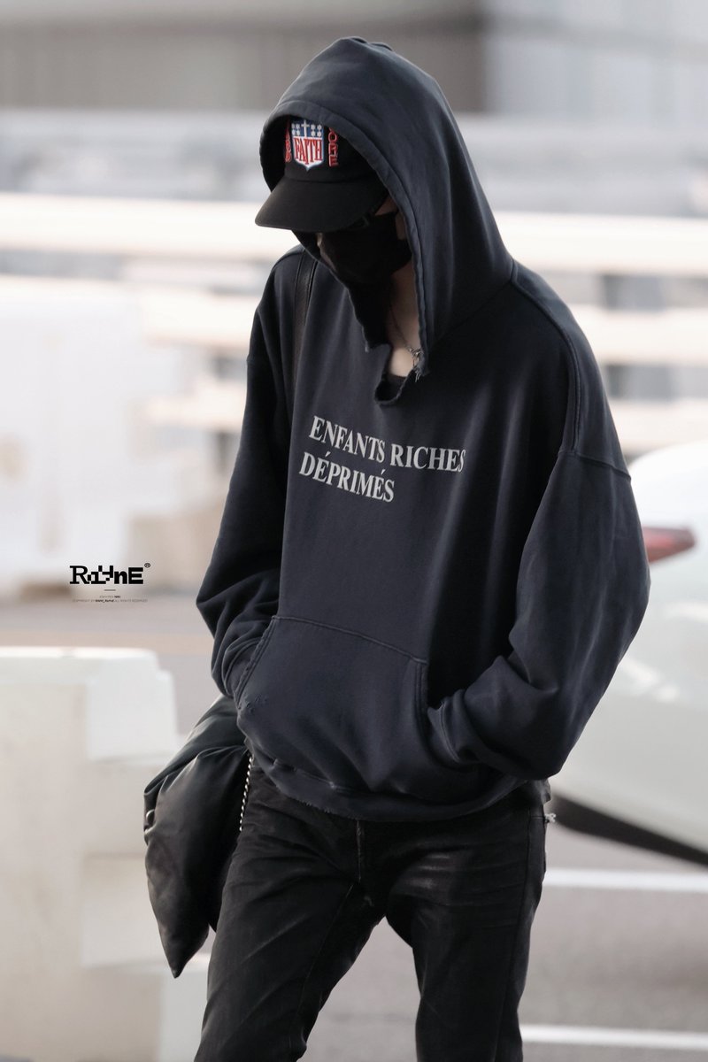 NIKI_RaYnE's tweet photo. 261002 ICN

#엔하이픈 #니키 #ENHYPEN #NI_KI #西村力 https://t.co/Iwb0Ymn1GJ