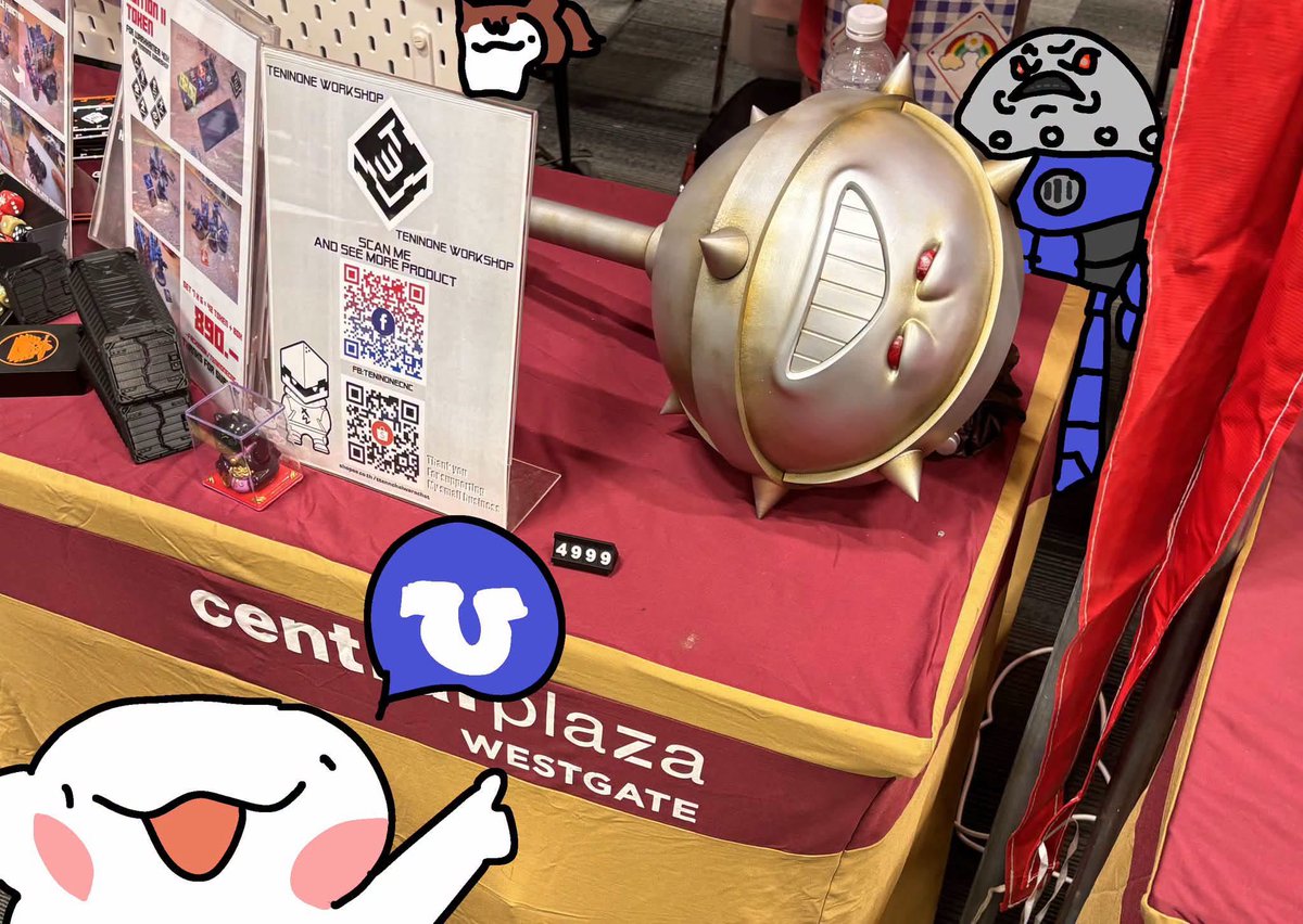 TrueRadishMan's tweet photo. Look its ultramarine weapon at the con https://t.co/3TQHgQUmxR