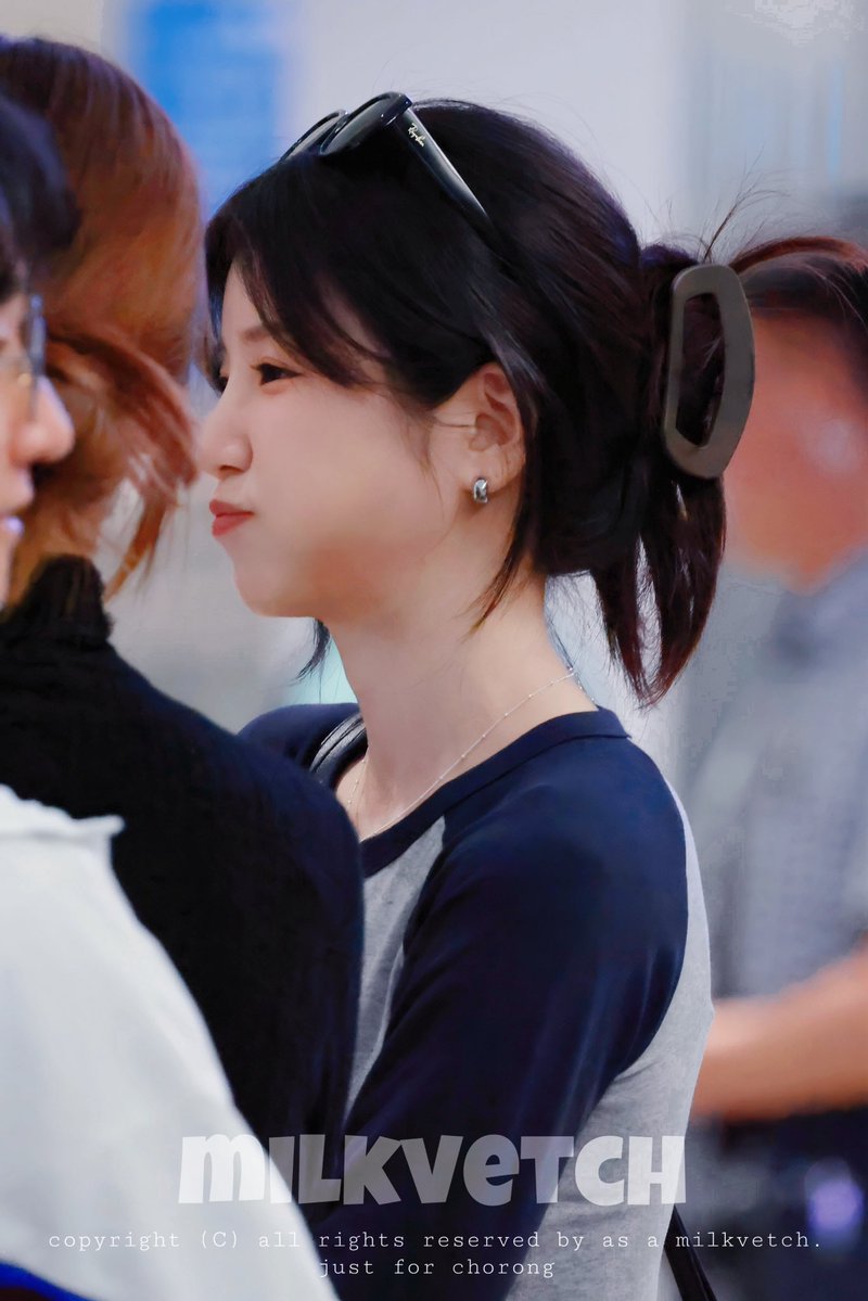milkvetch33's tweet photo. 261002 에이핑크 초롱 PREVIEW

🛫

#에이핑크 #Apink #박초롱 #CHORONG (@Apinkpcr) https://t.co/uUuSwV8O5v