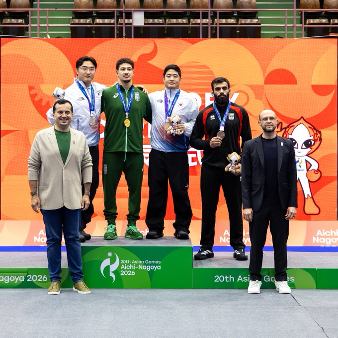 Saudi_JJF's tweet photo. ذهب الأسياد.. سعودي 🇸🇦🥇

الأمير فهد بن جلوي، نائب رئيس اللجنة الأولمبية والبارالمبية السعودية، يتوّج بطلنا عمر ندا بذهبية الجوجيتسو في دورة الألعاب الآسيوية «ناغويا 2026»، بحضور رئيس الاتحاد المهندس أنس أورفلي.

ألف مبروك يا بطل 💚🇸🇦

#الاتحاد_السعودي_للجوجيتسو
#ناغويا2026 https://t.co/kSpknhBsQL