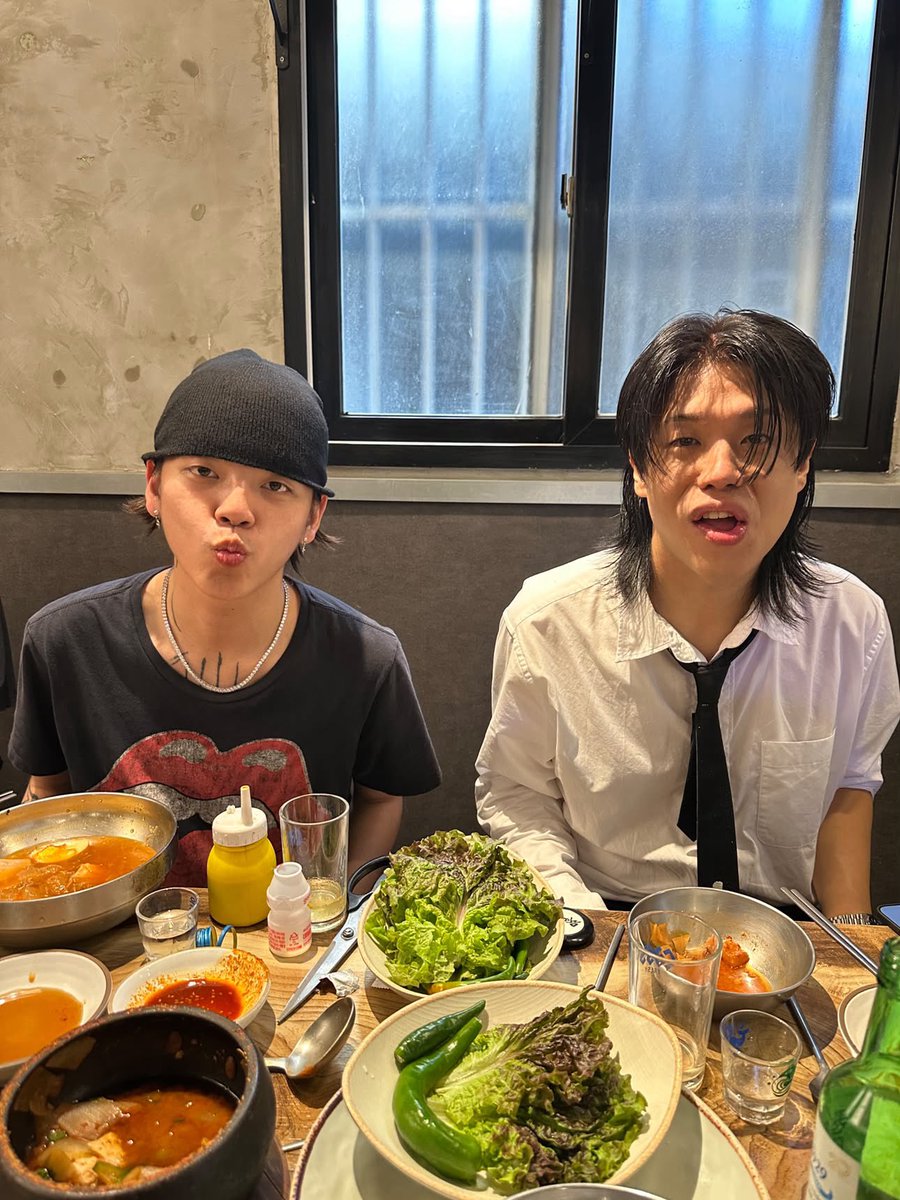homegoplease's tweet photo. 장용준은 요즘 왤케 애교(?)를 부리는걸까…. https://t.co/tFEuXgCfvo