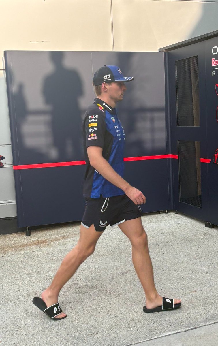 demirussells's tweet photo. we’ve got a short shorts competition on our hands https://t.co/waOu6gUnzb