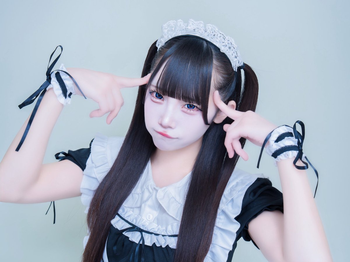 rinne_LC's tweet photo. どうしたらもっと好きになってくれる？ https://t.co/eEOXW88XKr