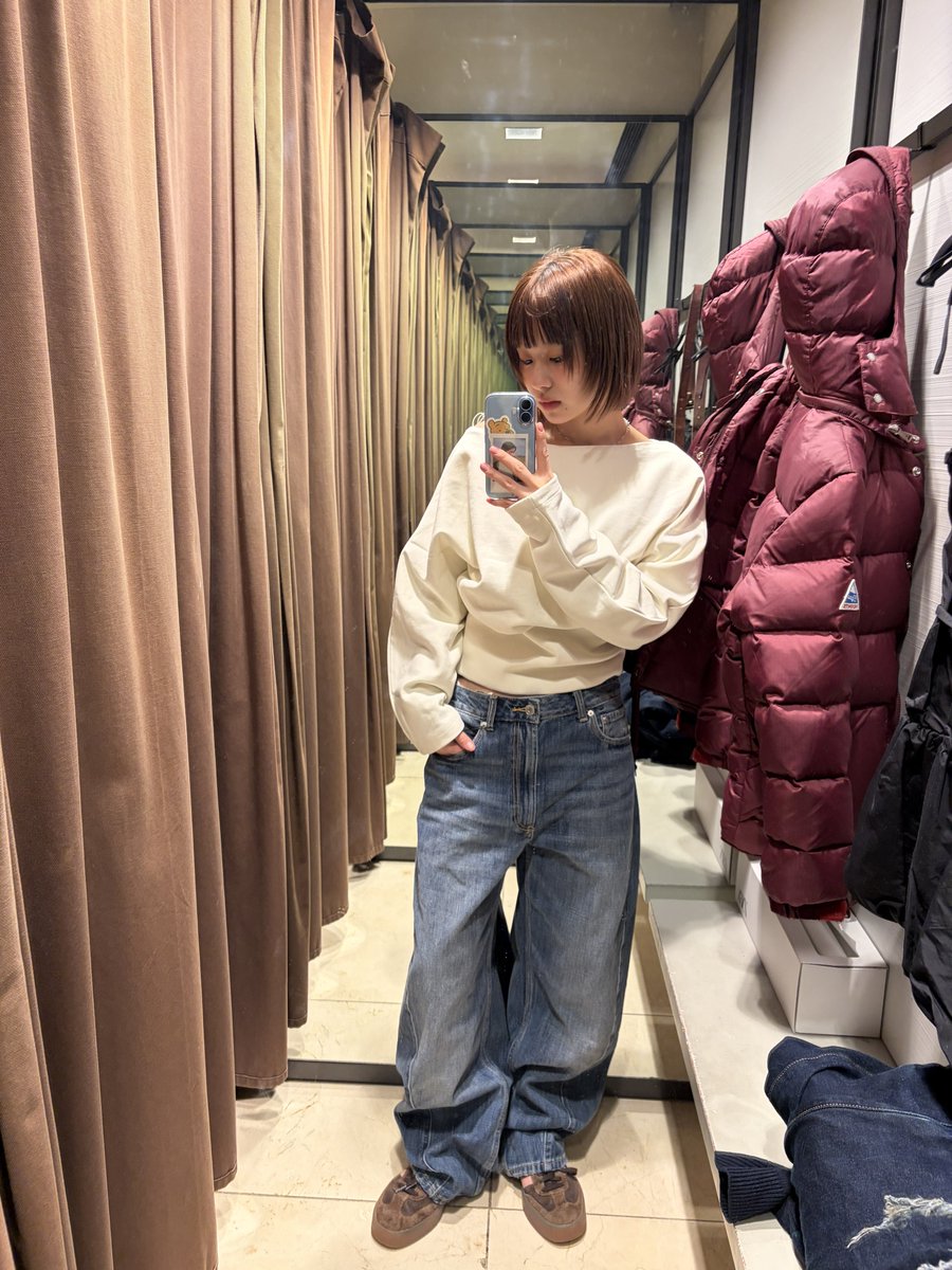 n_n_oc's tweet photo. 今年の秋服は何着ようかな〜🍁🍂 https://t.co/ubquuEISnH