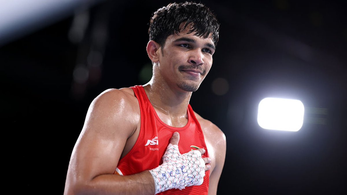 SportsgramIndia's tweet photo. HAT-TRICK OF GOLDS IN BOXING 🥇🥇🥇

Ankush Phangal wins Gold in Men's 80kg Boxing 🇮🇳🥊

#Boxing #AsianGames https://t.co/yw4Z3ET7qW