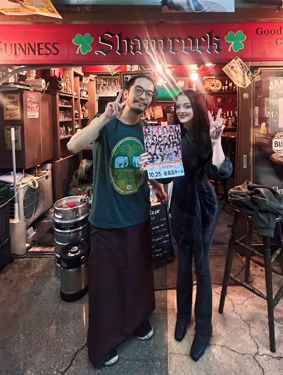 DebbieKeitel's tweet photo. The best hospitality and best Guinness I've had in Japan ☕️💚🇮🇪🍀
I'm really going to give it my all at Korakuen Hall so that I can come back and celebrate here with you and my crew 🍀🎃☕️
#ディアナ https://t.co/hFqA7raWNr