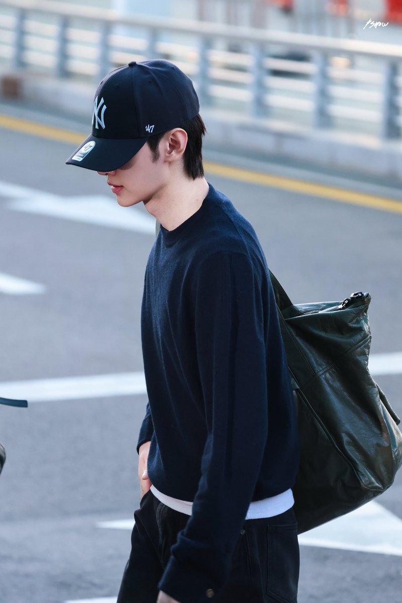 psnow1208's tweet photo. 261002   
#ENHYPEN #SUNGHOON #엔하이픈 #성훈 #ソンフン https://t.co/C2LDTuIqEv
