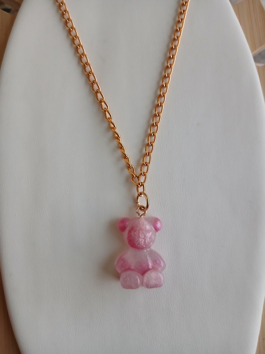 Kanjoor0's tweet photo. @QhuwaKrafts @WanjiruOfQ COLLECTIBLES
Teddy Necklace Pendants
From 999 to KES.800 (silver chains also available)

(Pick &amp; Pay ready as on image-you can order in any other color too)

All discounts for these or orders made for these, run from 2nd Oct-10th Oct 2026 

+254751610909 (Airtel Money+Enquiries) https://t.co/gtBXZj9fe0