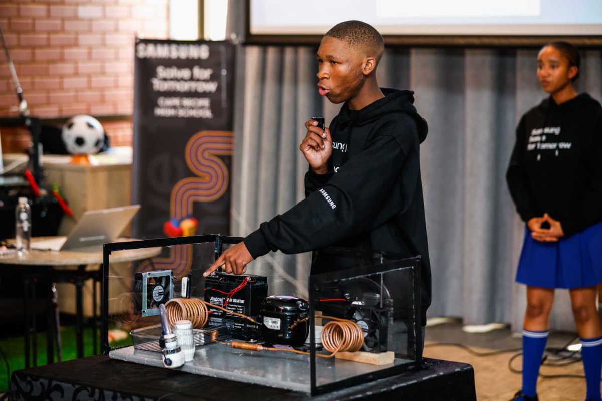 SamsungSA's tweet photo. Day 1 of #SolveForTomorrow 2026 set the stage for bold ideas, fresh perspectives and purpose-driven innovation. 💡✨
From inspiring conversations to ideas with the potential to shape a better tomorrow, the journey officially began with the next generation of changemakers at the heart of it all.

And this is just the beginning. 🚀

#SolveForTomorrow #SamsungSA