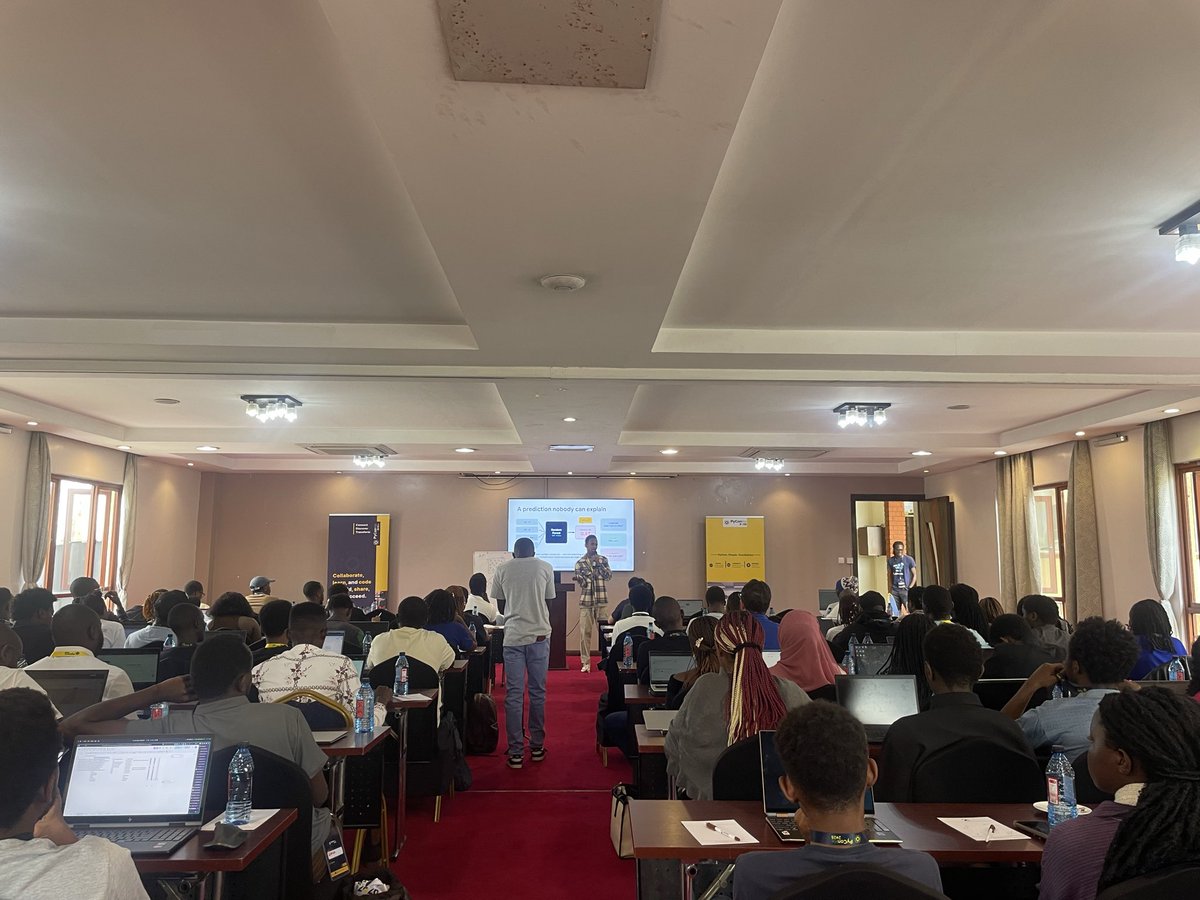 SLenapunya's tweet photo. Can we explain why an ML model made a decision?
At #PyConKE, Brian Kai unpacked explainable machine learning from feature importance to permutation importance and Random Forests.
Donβt just build models that predict. Understand why they predict.
#PyConKenya https://t.co/LCAvKNYa1s