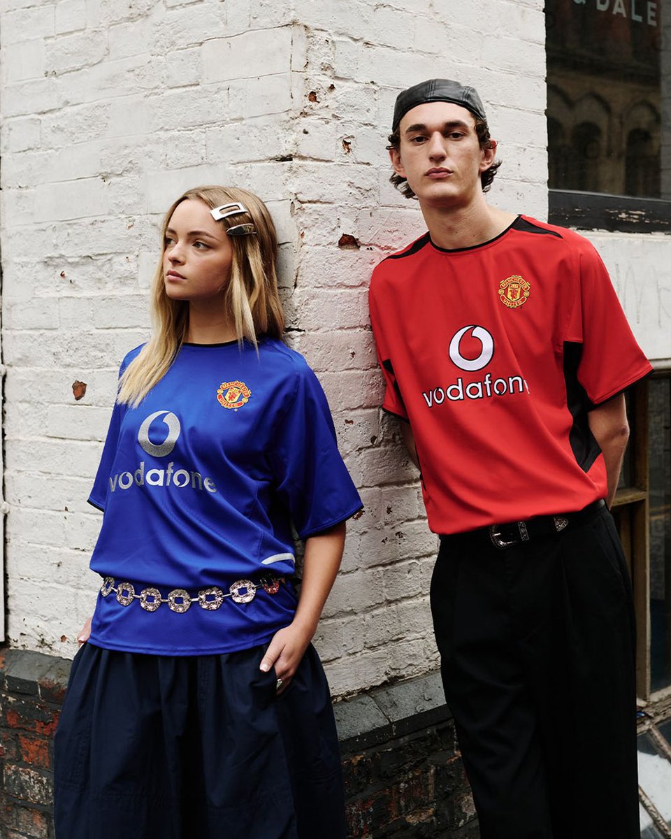 ManUtd's tweet photo. Retro revived ⏪