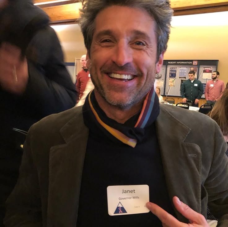 jimsdihsucker's tweet photo. #NewProfilePic 😋
new pfp for #PatrickDempsey https://t.co/m66UbzWa7G