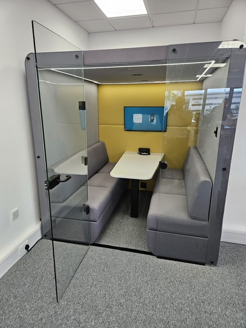 PSRefurbishment's tweet photo. As we all know #workspaces and #workplaces come in all shapes and sizes, we do not mind we just love to #refurbish and #fitout your commercial space and buildings to your requirements. Today is #WorldSmileDay - what makes you smile? https://t.co/PSu9bcKbYA