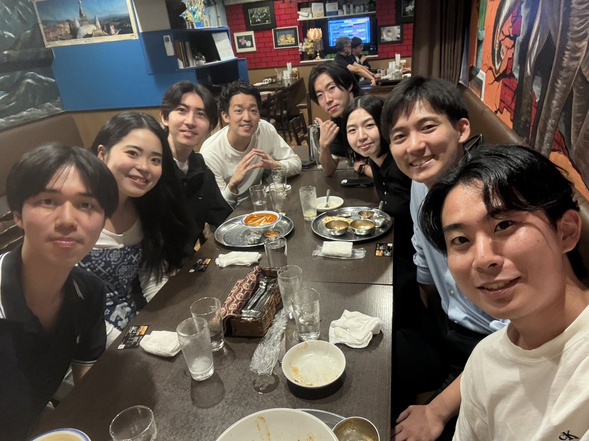 kou_goto_'s tweet photo. 今日のランチ会には、
🎓10歳からプログラミング→AI開発で起業の筑波生
🎓慶應の起業サークル代表
🎓空き家再生プロジェクト代表の同志社生
🎓ピアノ全国大会出場の東大生
🎓ダンス部で県大会2連覇→APU役員
🎓TORYUMON運営代表の早稲田生
🎓キャリアピッチコンテスト主催

が来てくれました！！ https://t.co/Euo8D4iEu4