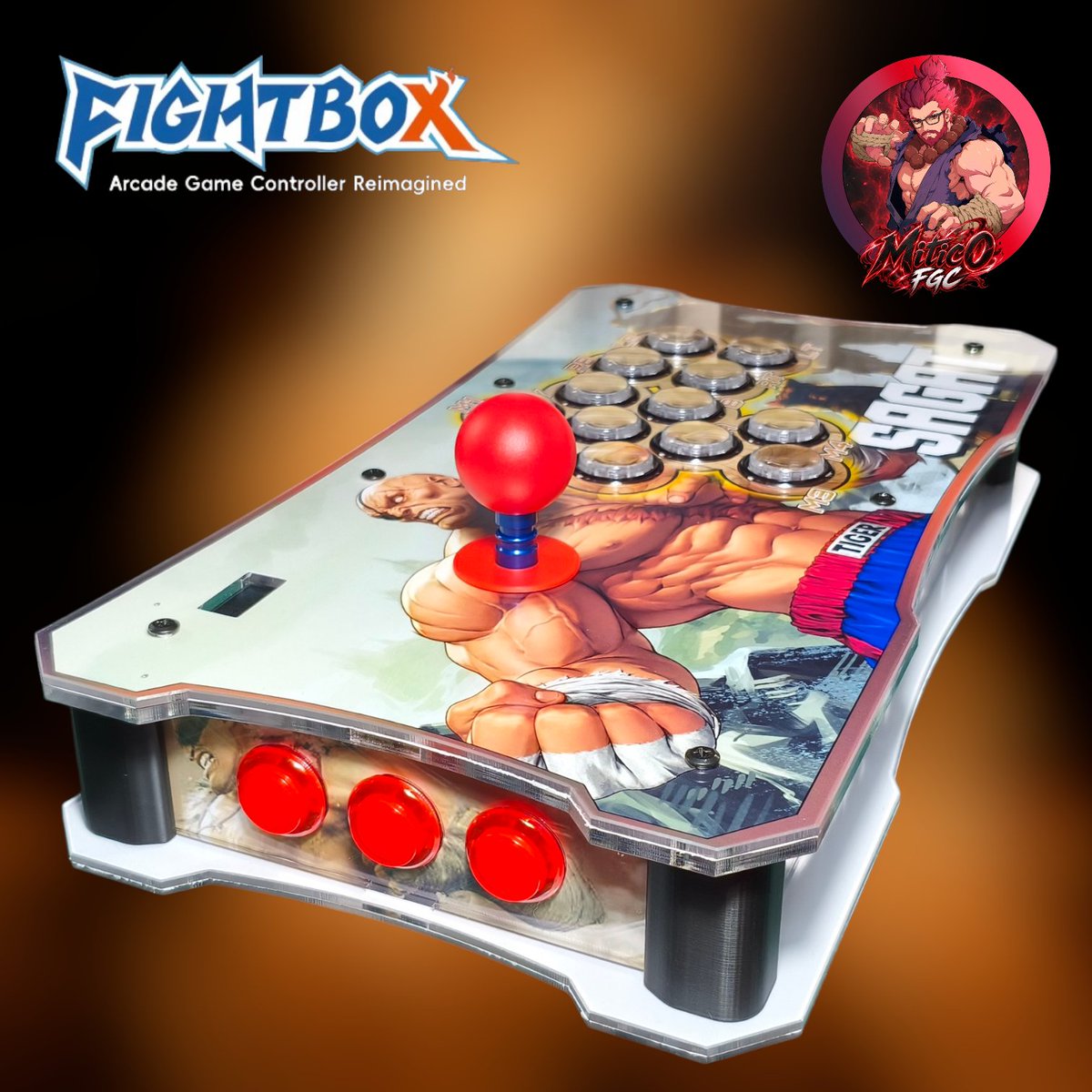 MiticoFGC's tweet photo. The past few weeks I've working with @FightBoxArcade_ to have this dream come true. The A series case turned into a Stick and I think it's wonderful. If you want one use my 10% discount "Mitic0FGC", you can use it in their web store. #fightstick #fightstickfriday https://t.co/6Tw8E7ECos