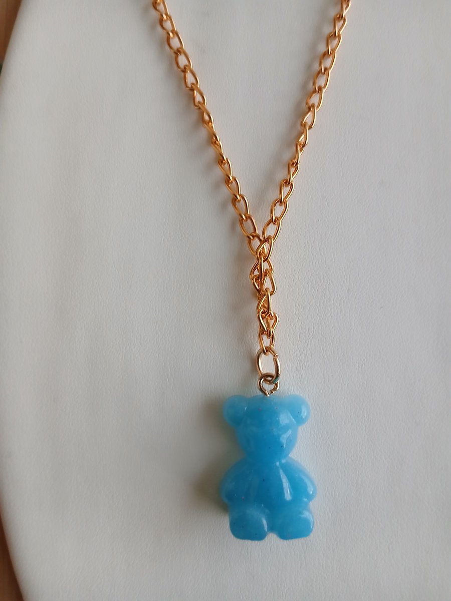 Kanjoor0's tweet photo. @QhuwaKrafts @WanjiruOfQ COLLECTIBLES
Teddy Necklace Pendants
From 999 to KES.800 (silver chains also available)

(Pick &amp; Pay ready as on image-you can order in any other color too)

All discounts for these or orders made for these, run from 2nd Oct-10th Oct 2026 

+254751610909 (Airtel Money+Enquiries) https://t.co/gtBXZj9fe0