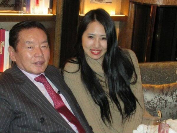 hikaruganji's tweet photo. 紀州のドン、ファンの財産１３億の遺言書の効力を最高裁が認めました。

それにより、元妻の須藤早貴被告は、妻としての遺留分6.5億円を受け取る権利が確定しました。

逮捕されても無罪になり、6．５億円も受け取ります。

やはり司法は狂っています。 https://t.co/sl7OM2ELym