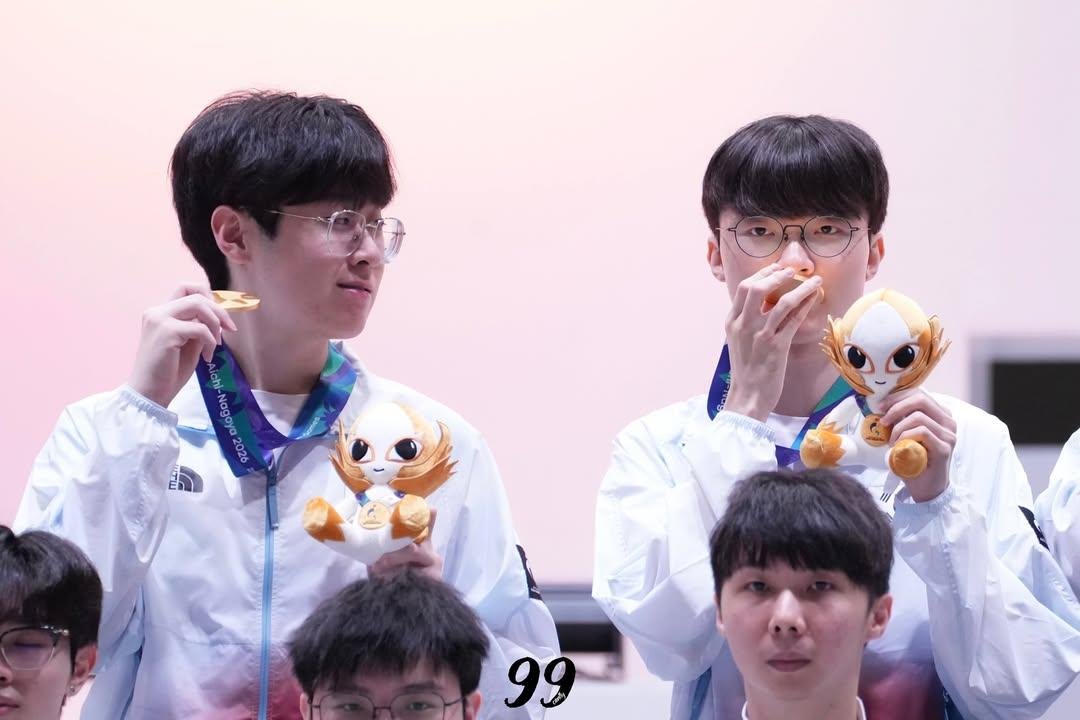 chuujeee's tweet photo. 🐥🐧 https://t.co/DuKNmX1ibn