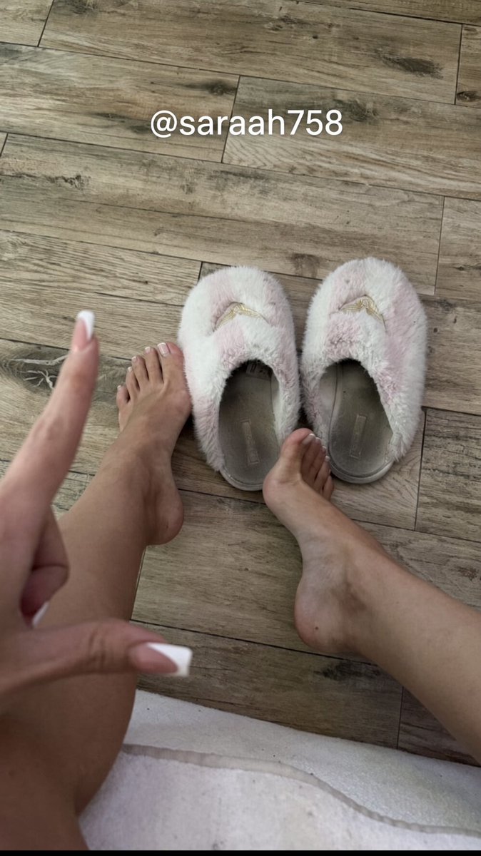 Saraah758's tweet photo. Bientôt le départ à Lille, j’attend mon soumis qui va arriver à 4 pattes la bouche grande ouverte prêt à accueillir ma bbc et ma pisse 

#bnwo #soumis #blanc #femdom #findom #qos #beurette https://t.co/ljDcLaAuyY