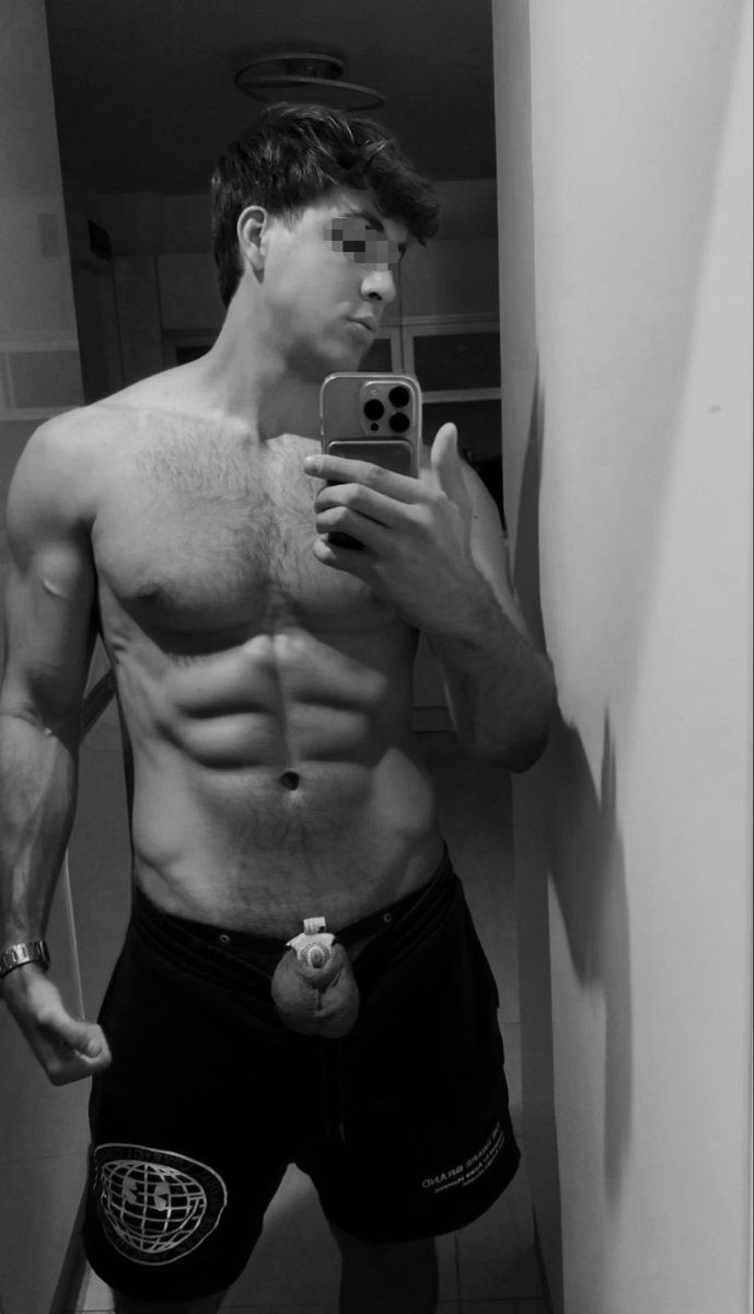 DamienLocked's tweet photo. Day 2 of locktober, woke up with blue balls and plenty of leaking precum, how was the first day for u losers? 
#locktober https://t.co/WiGNwDinoj