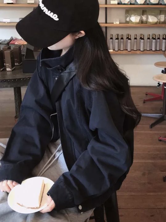 softt_snow's tweet photo. 쌀쌀해진 지금 입기 좋은 4만원대 아우터..🫧 https://t.co/DrjnKXaGvW