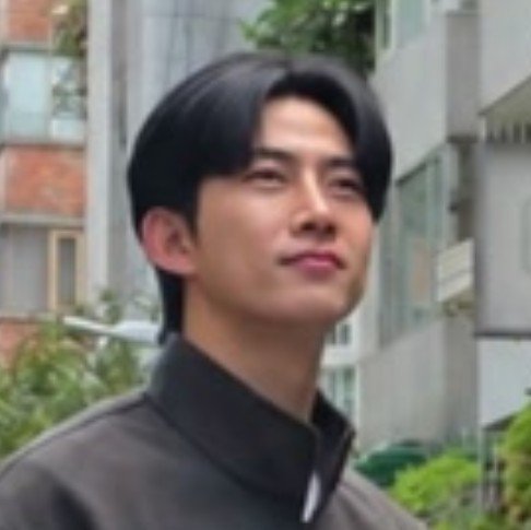 iimogasuki's tweet photo. taecyeonokay💚✨👀👀UNIQLO🇹🇼🎶
🔗https://t.co/q9qF5zn2Dc
🎶https://t.co/r3Il2RvqD7
🎶https://t.co/0EXrpuHscF https://t.co/d1fIPzvilz